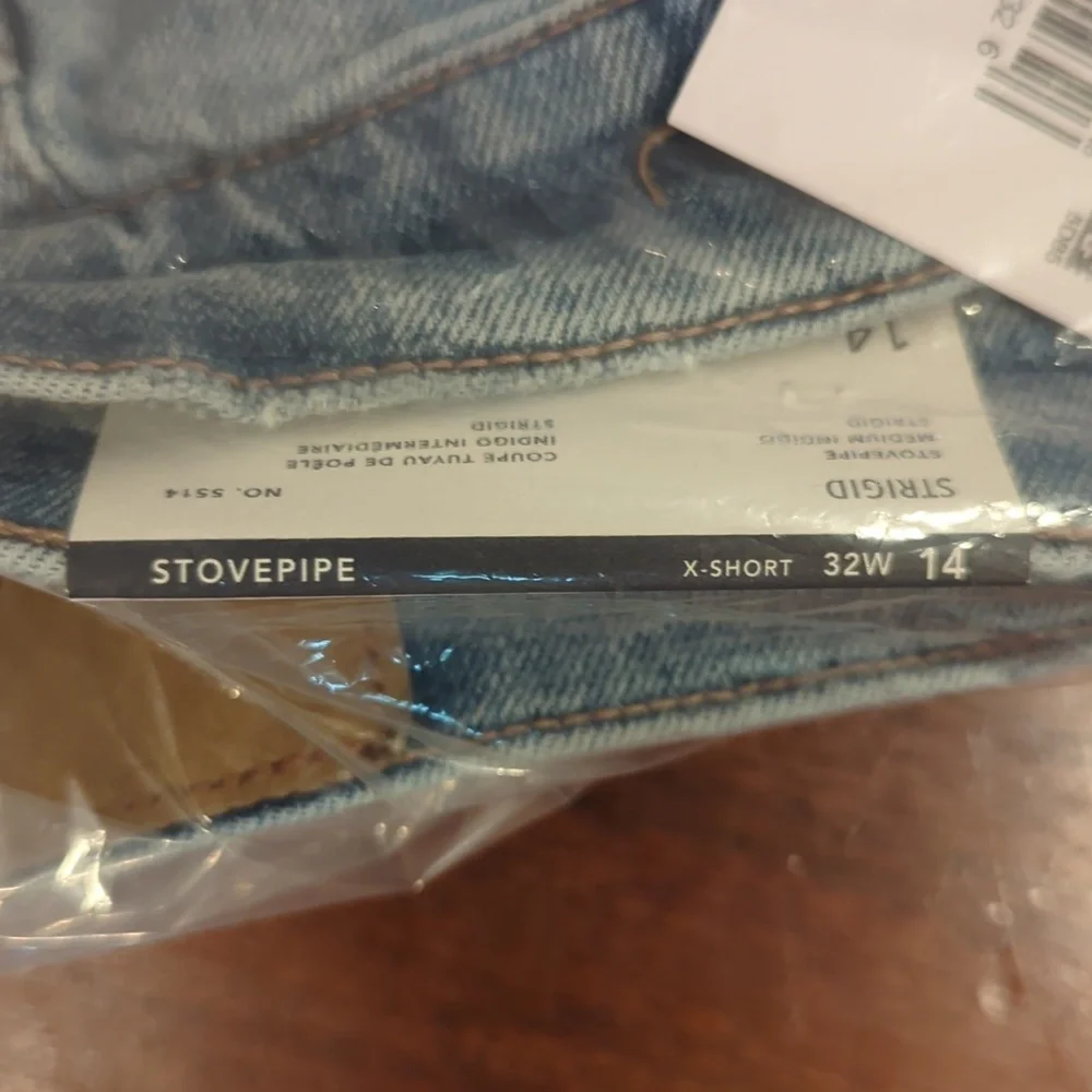 LAST CHANCE!! American Eagle Outfitters Women's Stovepipe Jeans - Picture 3 of 4